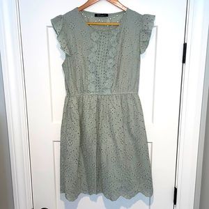 Mint Green Cap Sleeve Mini Dress Embroidery overlay Size L NWOT
